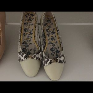 Gucci new yva Leather & Snakeskin Ballet Flats